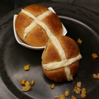 Hot Cross Buns - angielskie bułki 