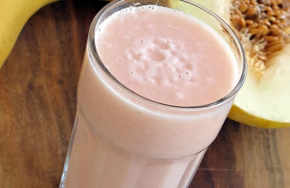 Koktajl z bananem i melonem